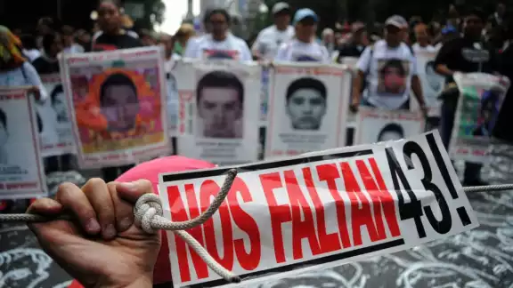 Encinas afirma que 77 han sido exoneradas por caso Ayotzinapa