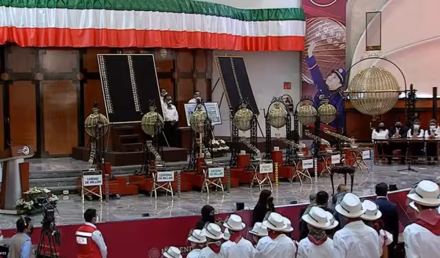 Rifa del avión presidencial (Especial)