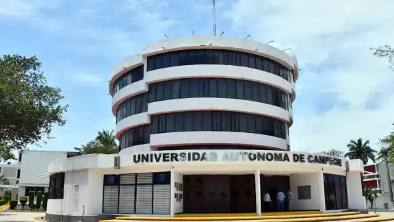 La UACAM pidió que se respeten las atribuciones en el ejercicio de la autonomía universitaria