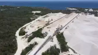 La empresa Calica busca reabrir el acceso a predios clausurados en Playa del Carmen