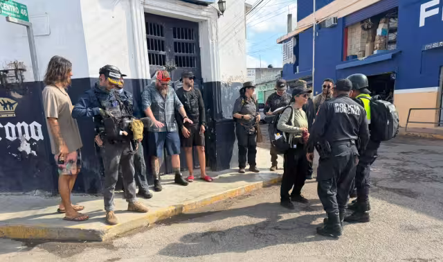 Vecinos reportan situación de riesgo por filmación de “Batalla de Barcos” en Tizimín