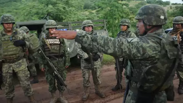 SEDENA asegura varias armas y municiones en Tamaulipas