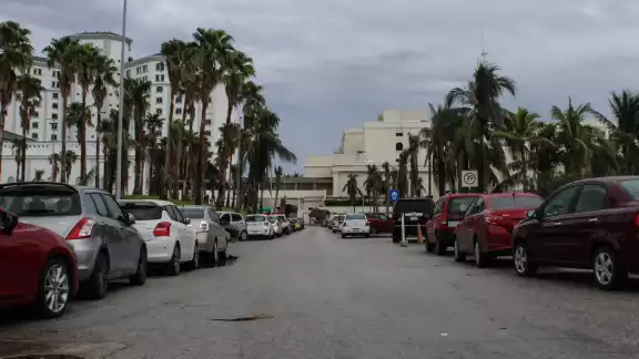En Cancún se espera una temperatura máxima de 23 °C y una mínima de 16 °C En Cancún se espera una temperatura máxima de 23 °C y una mínima de 16 °C