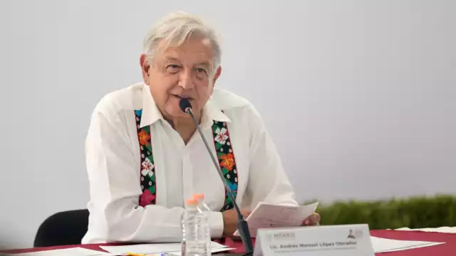 AMLO visita Manzanillo, Colima