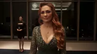El personaje de Aracely Arámbula realizó un cambio de imagen para enfrentarse a sus antiguos amigos y a su exesposo en 'La Madrastra'