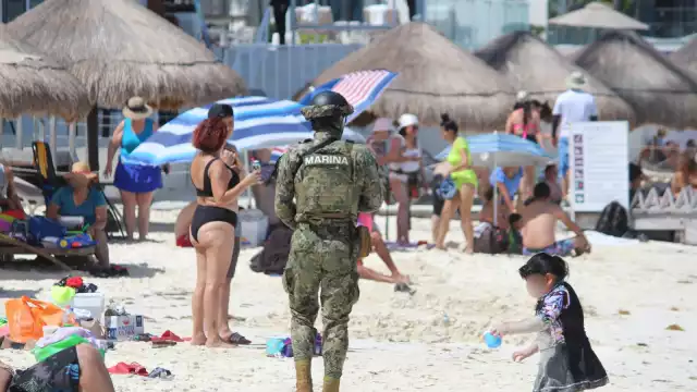 Ayer arrancó la décima feria de empleo de la Asociación de Hoteles, con la finalidad de llenar su plantilla laboral, de cara a la temporada alta de fin de año.
