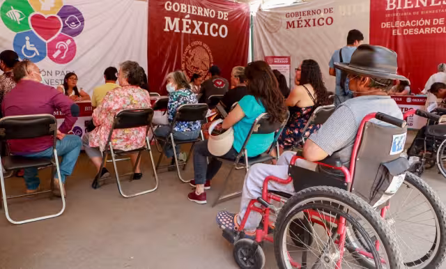El apoyo económico se entrega cada dos meses y forma parte de los Programas para el Bienestar