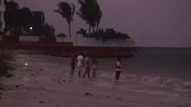El Huracán Wilma azotó las costas de Cancún durante el 21 al 23 de octubre de 2005
