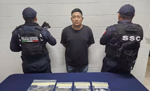 Las posibles sustancias aseguradas fueron marihuana, y cristal o metanfetamina