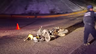 Grave accidente en Mérida-Campeche: motociclista impactado por camioneta agrícola