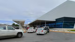 Detectan seis cigarros de presunta marihuana en una maleta en el aeropuerto de Mérida