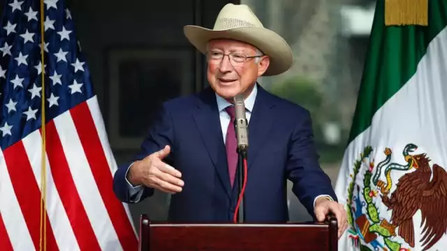 Ken Salazar, embajador de Estados Unidos