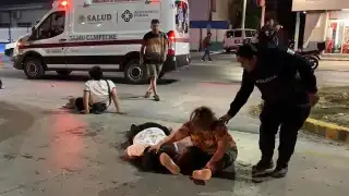 Accidente en avenida Concordia dejó a dos jóvenes lesionados en Campeche