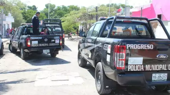Ciudadanos plantean que es necesario revisar los procedimientos que utilizan la Policía Municipal de Progreso para evitar violaciones a los derechos humanos