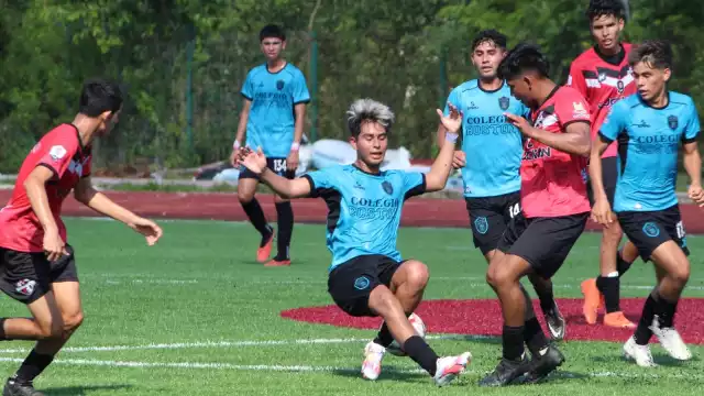 Equipos quintanarroenses destacan en sus enfrentamientos