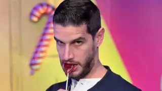 Adrián Marcelo se exhibe como gordofóbico