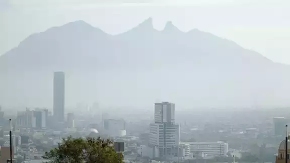 Reportan calidad del aire 'extremadamente mala' en Monterrey, Nuevo León Reportan calidad del aire 'extremadamente mala' en Monterrey, Nuevo León