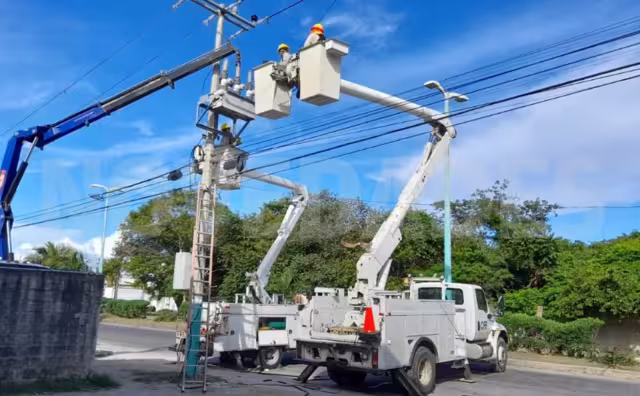 Los trabajos de CFE seguirán en la Península de Yucatán. Foto: CFE