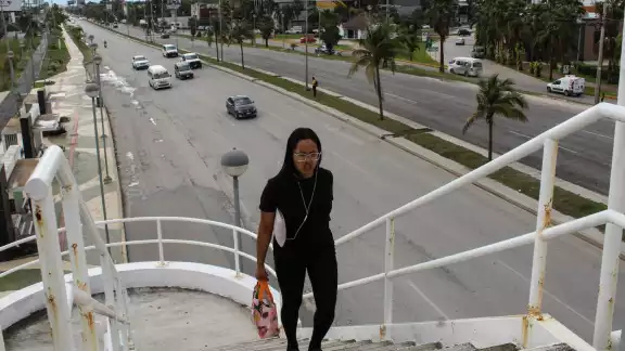 El más usado es el ubicado frente a Plaza las Américas El más usado es el ubicado frente a Plaza las Américas