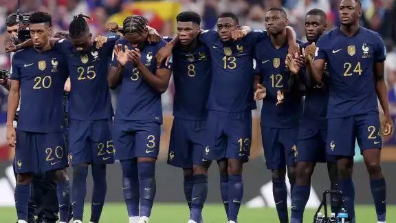 Franceses llegaron tristes y decepcionados tras perder el Mundial de Qatar 2022