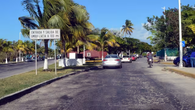 Como edil  Daniel Martín León Cruz asignó obras a un grupo determinado de empresas.