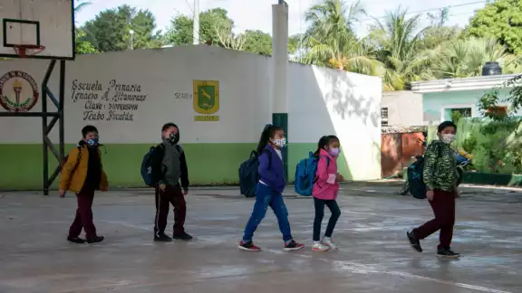 Autoridades educativas mantienen las protocolos de higiene Autoridades educativas mantienen las protocolos de higiene