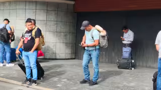 Crisis petrolera sigue golpeando en Carmen: trabajadores ganan demandas, pero no reciben dinero