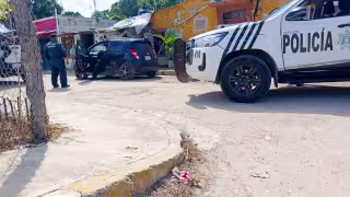 Detienen a cinco presuntos cobradores “gota a gota” en Sihochac, Champotón; habrían encañonado a una deudora