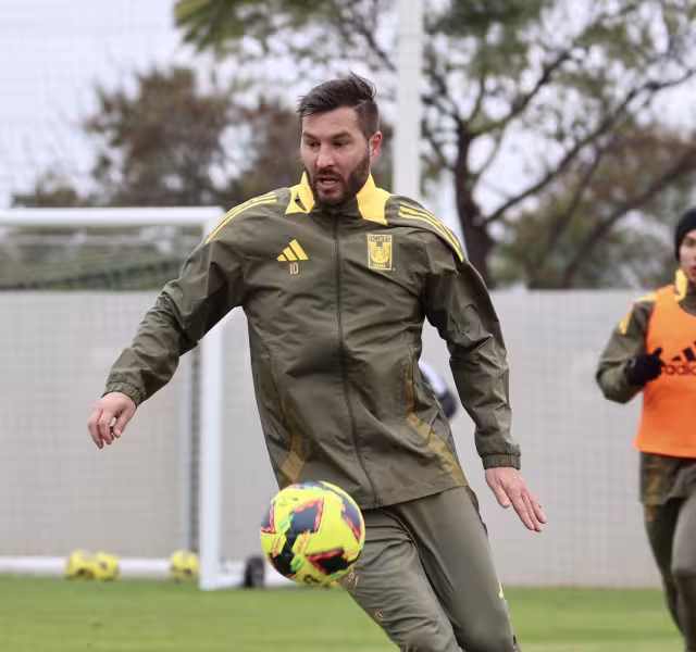 El francés presenta una molestia que lo llevó a terminar antes el entrenamiento