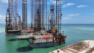 Exportaciones de petróleo en Campeche caen 56% en 2025
