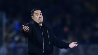Efraín Juárez señala a Antonio Sancho por su salida de Pumas