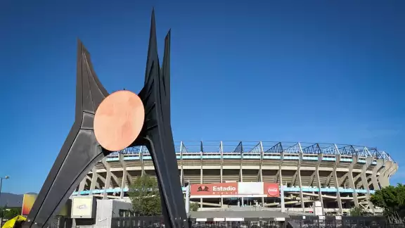 El Estadio Azteca El Estadio Azteca