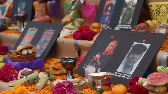 Cada quien elige cuando se debe quitar la ofrenda de Día de Muertos, pero te decimos que dice la tradición