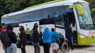 José María Morelos: bajan a pasajero de autobús tras ponerse agresivo por un asiento