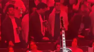 ¡Andaba muy ‘entonado’! Captan a Jorge Álvarez Maynez en concierto de Carín León: VIDEO