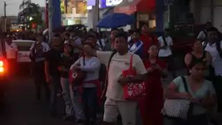 “Maestros flojos, mucho desorden": Cancunenses expusieron su enojo por la marcha magisterial de casi dos horas     