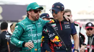 Fernando Alonso y Checo Pérez