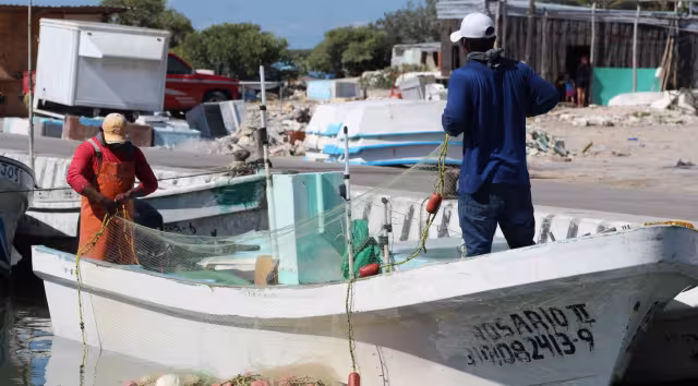 Pesca ilegal y riesgos en altamar, principales preocupaciones del sector en Yucatán