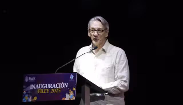 Alberto Ruy Sánchez desea publicar más libros que sean long sellers, que llegan a países remotos