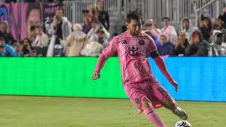 Messi marca el gol 900 de su carrera con el Inter Miami