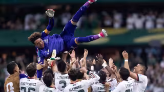 ¡Memo Ochoa cuelga los guantes! Se retira como profesional y convertido en una leyenda del futbol mexicano