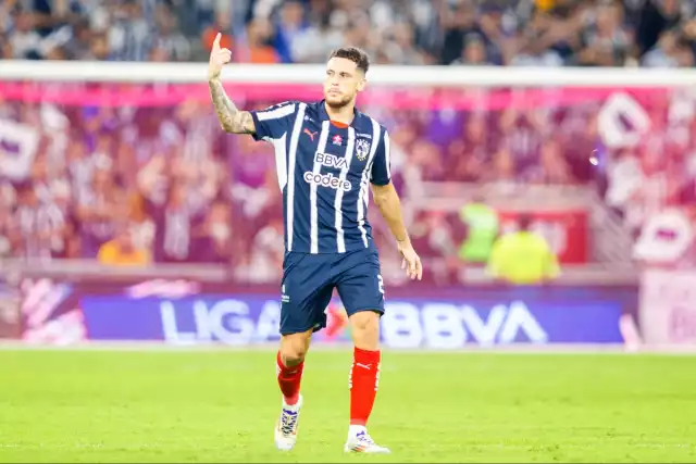 Lucas Ocampos estará una semana en observación.