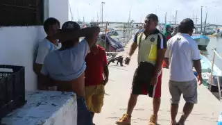 Pescadores de Progreso denuncian amenazas de muerte de “furtivos”  para depredar especies