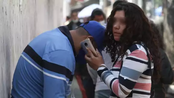 A través del miedo, los delincuentes logran que la víctima caiga en la trampa y deposite. A través del miedo, los delincuentes logran que la víctima caiga en la trampa y deposite.