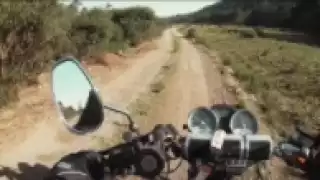 El agresor solo perdonó a los motociclistas porque uno de ellos lleva el apellido de la familia