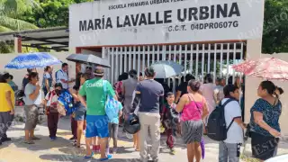 Claudia Sheinbaum dará becas a más de 172 mil estudiantes en Campeche a partir del 2026