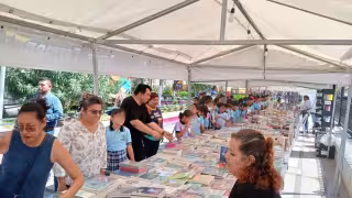 Feria del Libro Infantil y Juvenil llena de lectores el Parque Zaragoza en Ciudad del Carmen