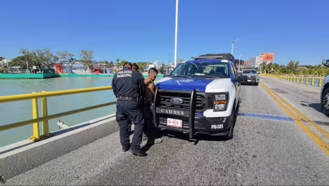 Un hombre fue detenido por alterar el orden público en el Puente Zacatal.