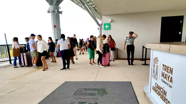 El promedio diario de viajeros es de 3 mil 320. Desde su inauguración, en diciembre de 2023, un millón 260 mil usuarios disfrutaron del servicio