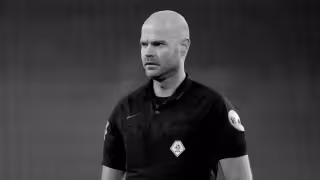 Rob Dieperink muere a los 38 años; el árbitro que fue excluido del Mundial 2026